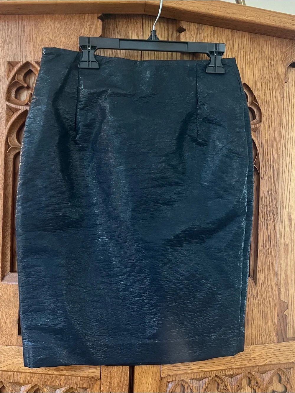 Classic Dark Blue Pencil Skirt - Sleek Professional Styling